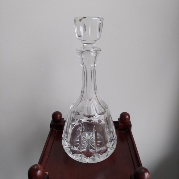 Vintage Atlantis Crystal Decanter with Faceted Stopper 12 in. x 5.5 in. Signed - Picture 2 of 5